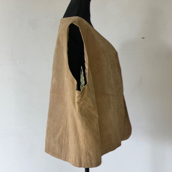 Outbrook Camel tone suede vest - Picture 3 of 5